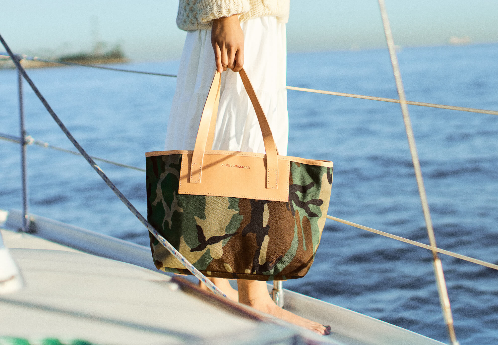 Pablo Tote - Woodland Camo